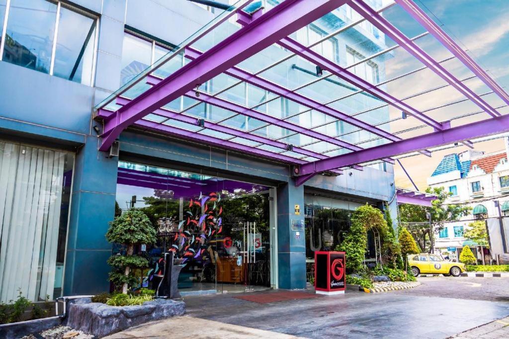 จี สวีท โฮเทล บาย อมิทยา Hotel สุราบายา ภายนอก รูปภาพ